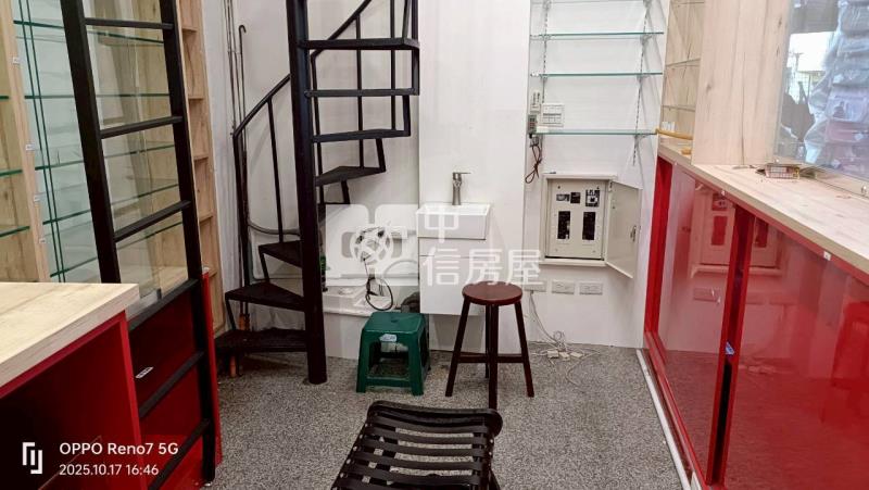 中壢新生路透店房屋室內格局與周邊環境