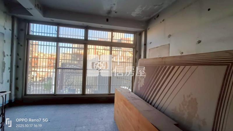 中壢新生路透店房屋室內格局與周邊環境