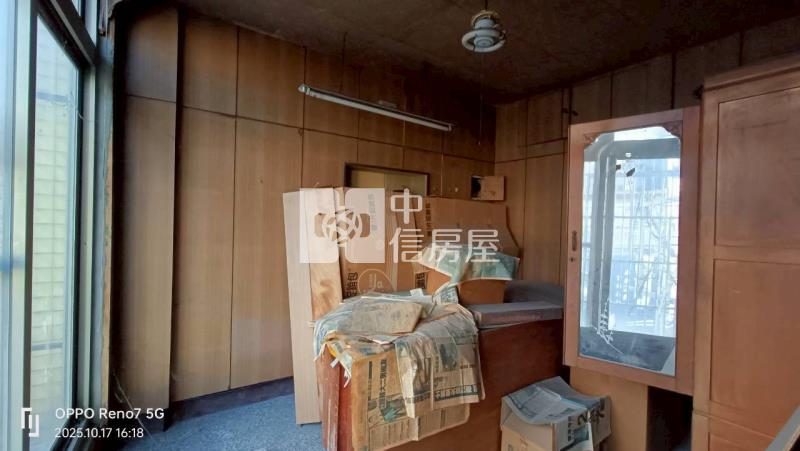 中壢新生路透店房屋室內格局與周邊環境