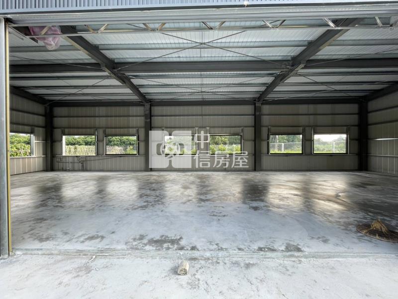 草屯千坪臨路農地有合法食品加工包裝集散場房屋室內格局與周邊環境