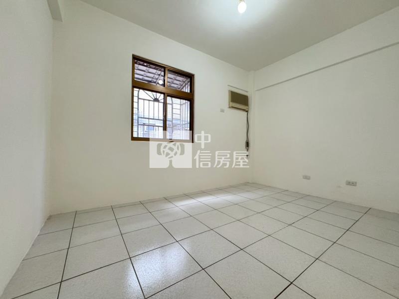 迴龍國中小大三房房屋室內格局與周邊環境