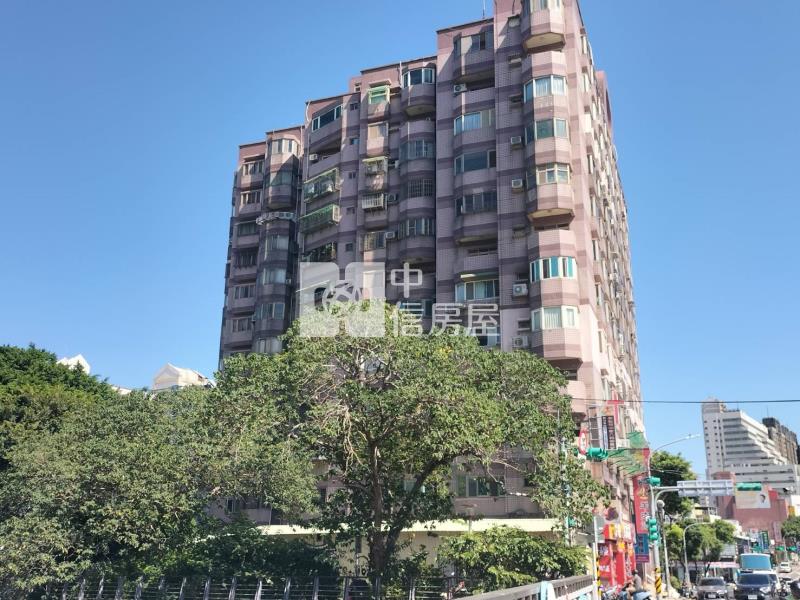 中壢A22景觀4改3房車房屋室內格局與周邊環境