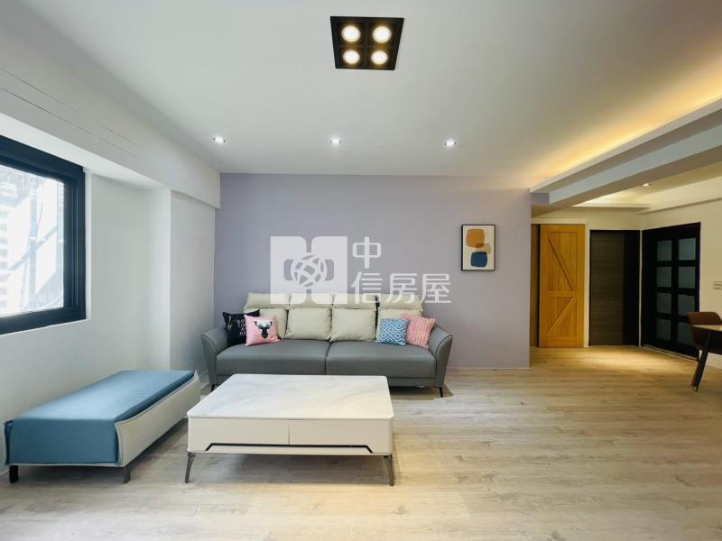 【奔馳】敦煌大地美三房車房屋室內格局與周邊環境