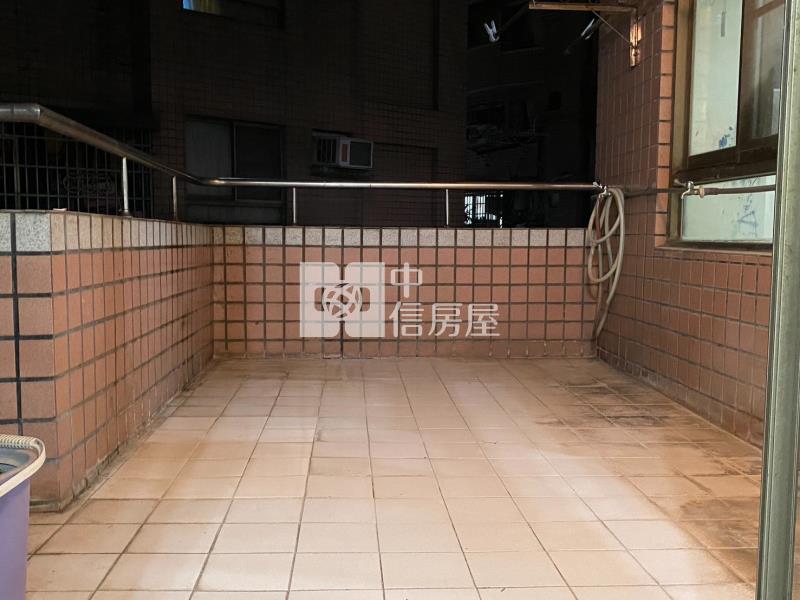 洲際棒球場旁大三房美寓房屋室內格局與周邊環境