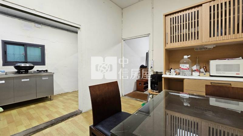 新社買地送屋超大地坪含甲建房屋室內格局與周邊環境
