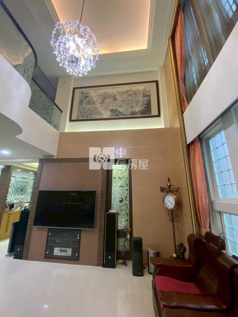 近蓮園豪華農舍房屋室內格局與周邊環境