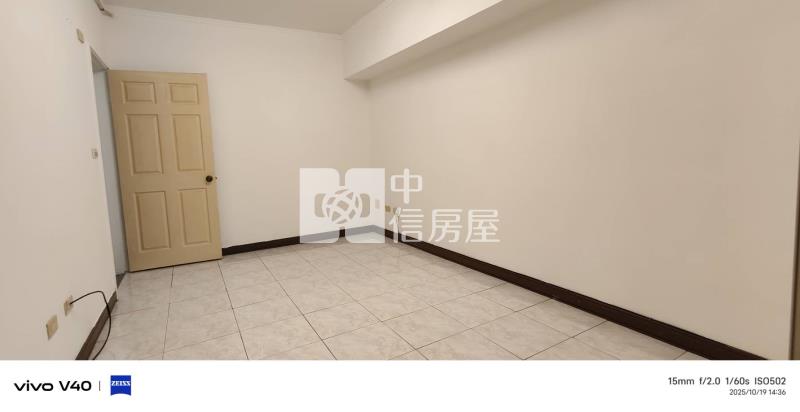 安平區1+2+3樓平車金店住房屋室內格局與周邊環境
