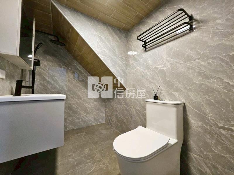長和路稀有整新店住透天房屋室內格局與周邊環境