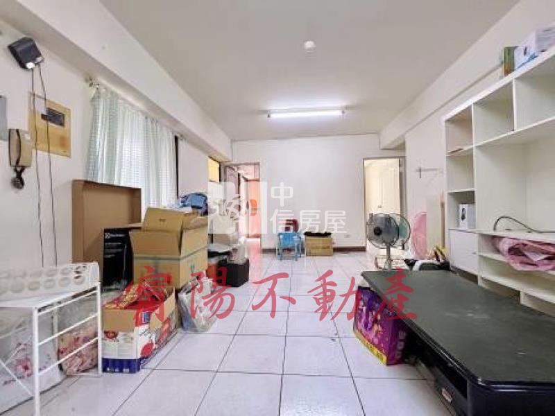 楠梓台積宅三房大樓房屋室內格局與周邊環境