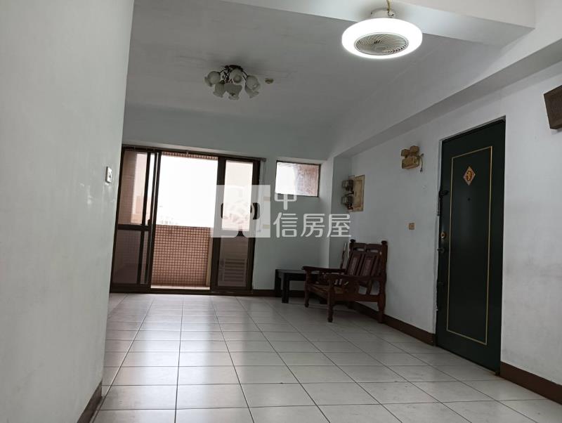 建工商圈高科大低總價四房房屋室內格局與周邊環境