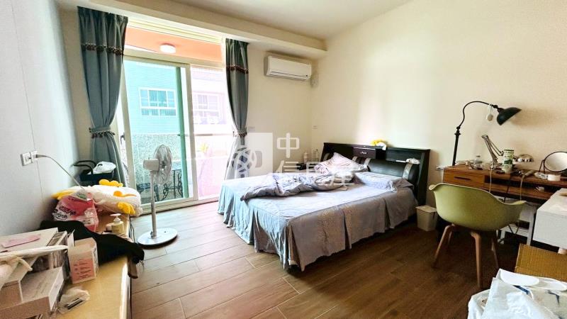 A1-47大車庫有電梯別墅房屋室內格局與周邊環境