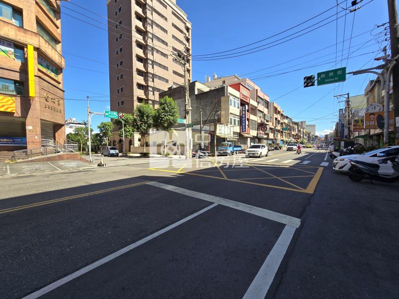 中壢高中電梯3房平面車位房屋室內格局與周邊環境