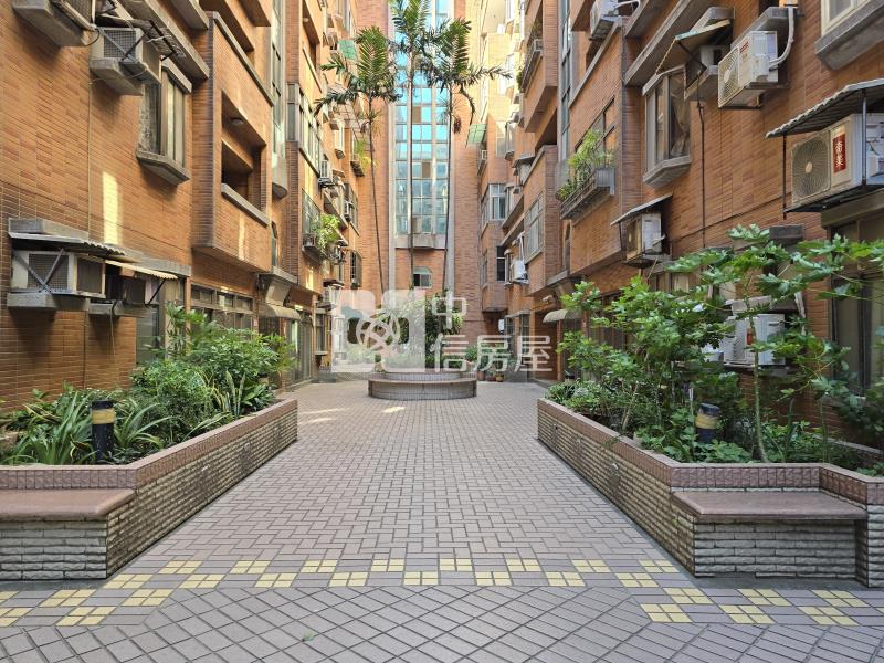 中壢高中電梯3房平面車位房屋室內格局與周邊環境