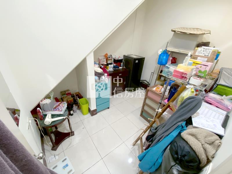 東寶透天厝房屋室內格局與周邊環境