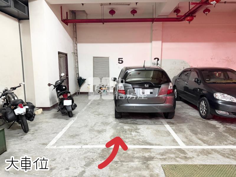 台中勤美草悟道藝文商圈｜一層一戶大空間華廈房屋室內格局與周邊環境