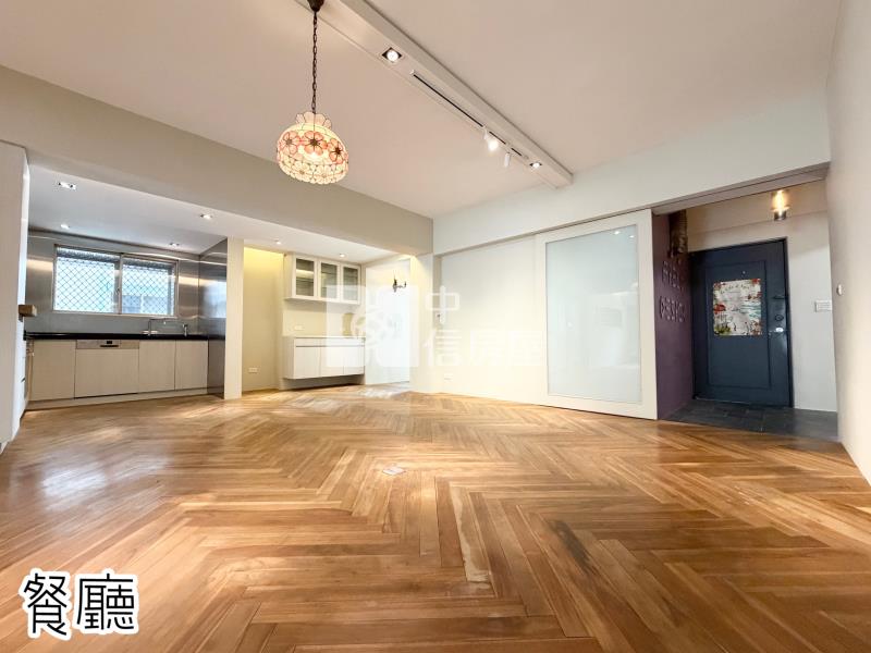 台中勤美草悟道藝文商圈｜一層一戶大空間華廈房屋室內格局與周邊環境