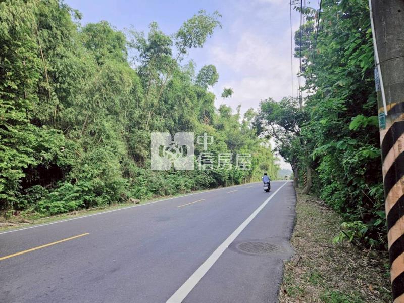 關廟深坑臨路2.5分一般美農地房屋室內格局與周邊環境