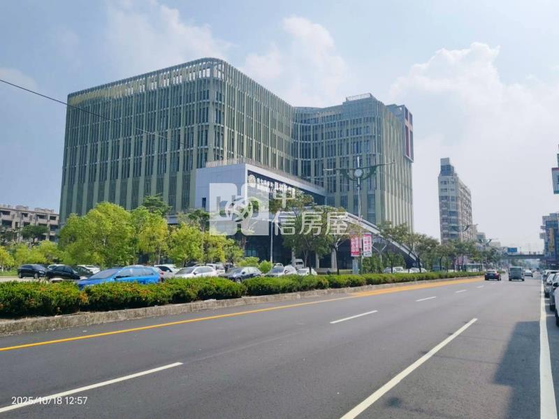 員林員基醫院前店面房屋室內格局與周邊環境