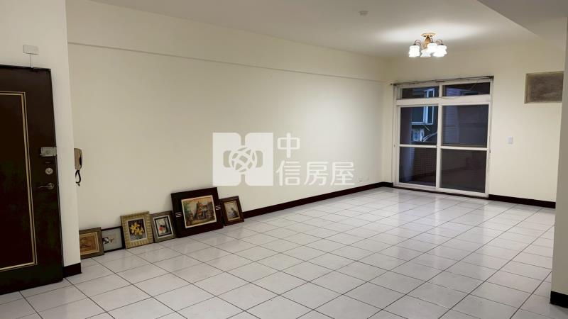 台北比佛利大客廳4房+車位房屋室內格局與周邊環境