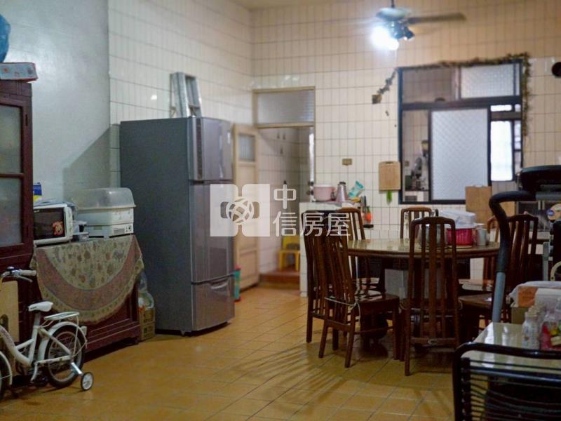 斗六成功路店住房屋室內格局與周邊環境