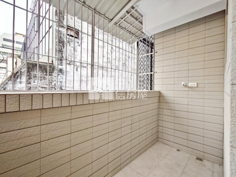 台中公園旁大套房A房屋室內格局與周邊環境