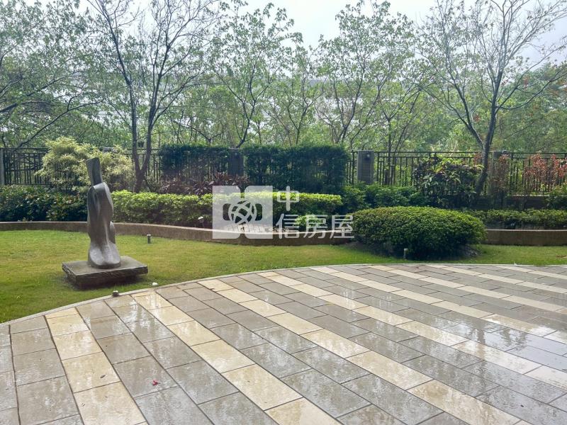 新農街櫻花景觀三房車房屋室內格局與周邊環境