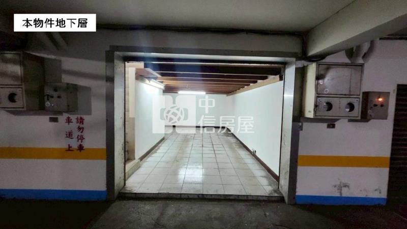 5W94體育園區透天金店面房屋室內格局與周邊環境