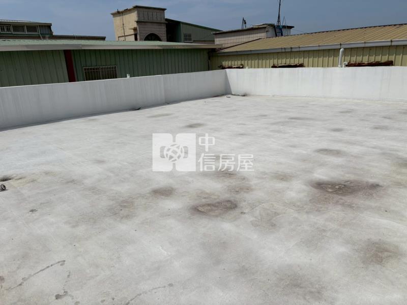 五甲保泰路翻新健身公寓房屋室內格局與周邊環境