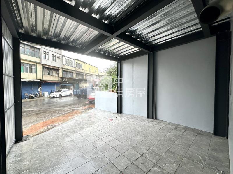 龍潭近804醫院臨路20米前後臨路金透店房屋室內格局與周邊環境
