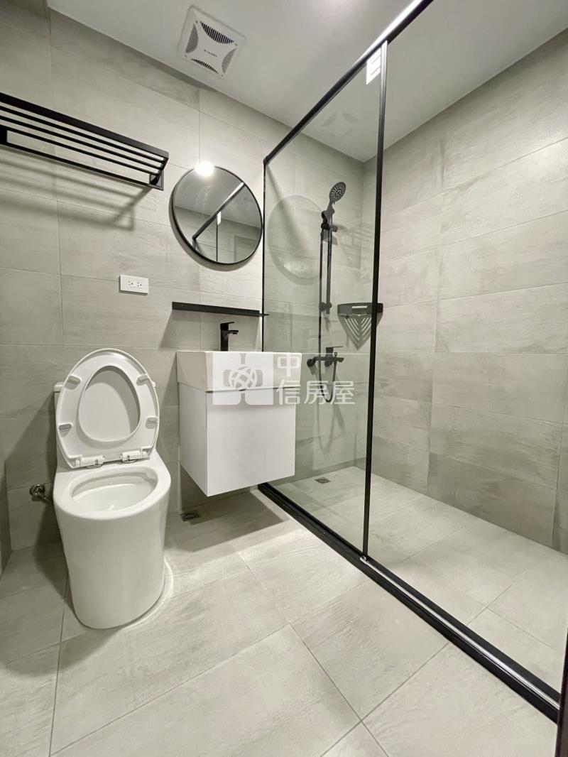 ㊣國美館.輕工業風收租4大套 美廈房屋室內格局與周邊環境