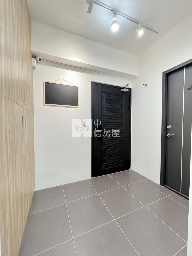 ㊣國美館.輕工業風收租4大套 美廈房屋室內格局與周邊環境