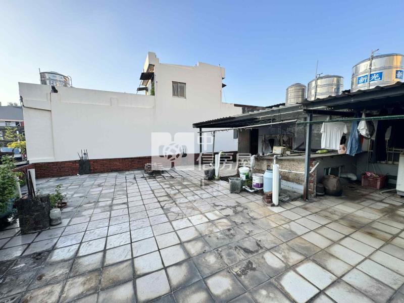 專約*正中正路大地坪透天*8米面寬，有店面效益房屋室內格局與周邊環境