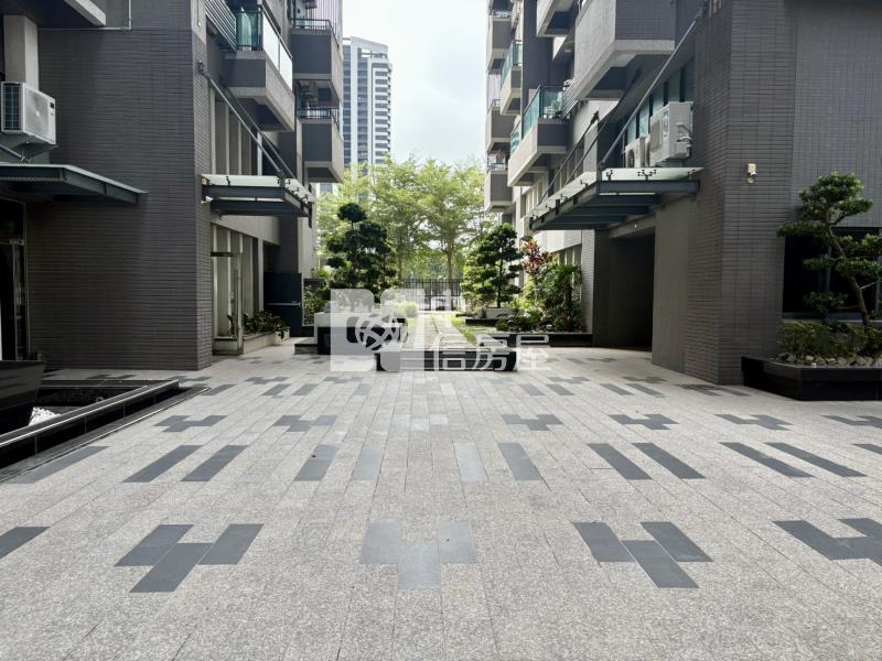 安平寓見海有故事的兩房平車房屋室內格局與周邊環境
