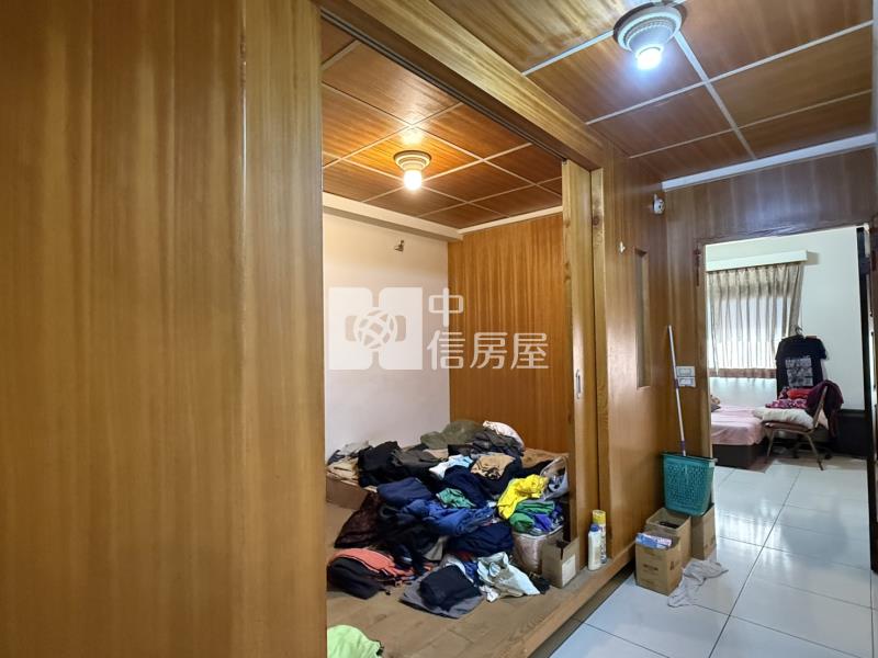 華納社區透天邊間庭院別墅房屋室內格局與周邊環境