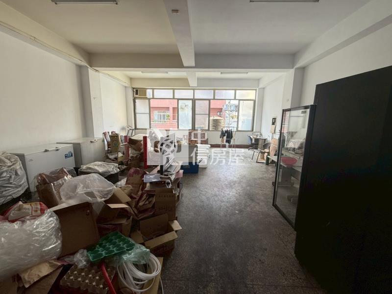 大里仁化雙面臨路三照乙工廠住房屋室內格局與周邊環境