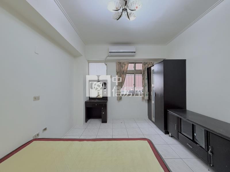 御品名邸三房電寓房屋室內格局與周邊環境