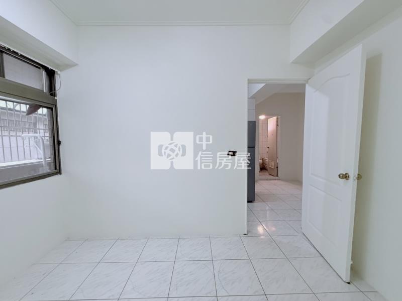 御品名邸三房電寓房屋室內格局與周邊環境