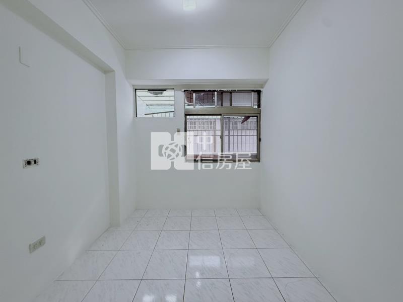 御品名邸三房電寓房屋室內格局與周邊環境