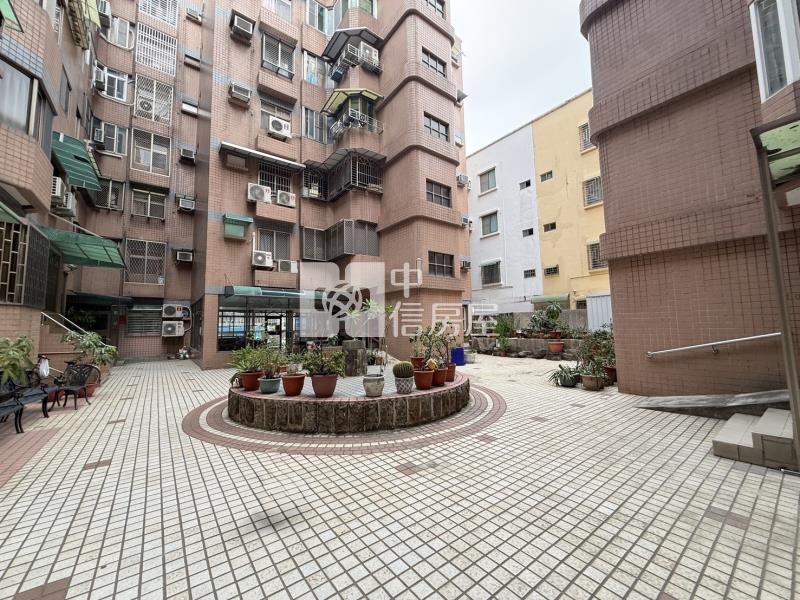 御品名邸三房電寓房屋室內格局與周邊環境