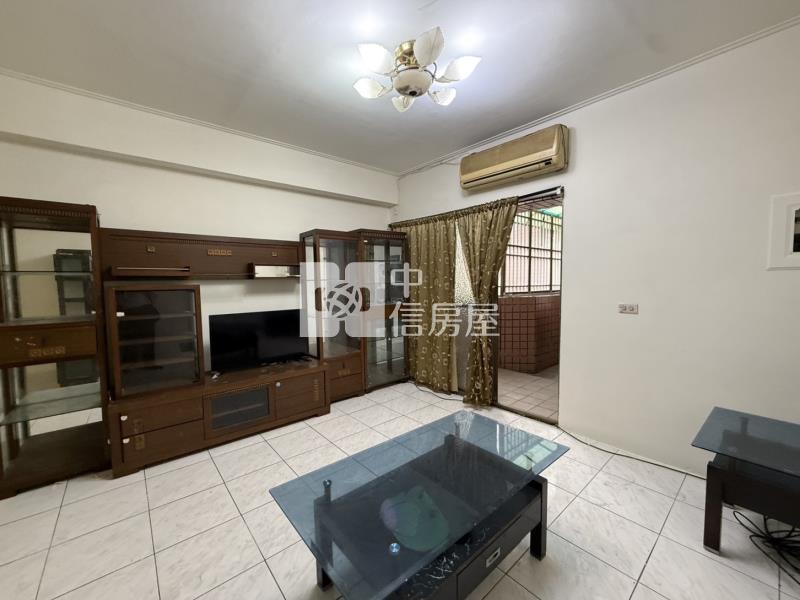 御品名邸三房電寓房屋室內格局與周邊環境