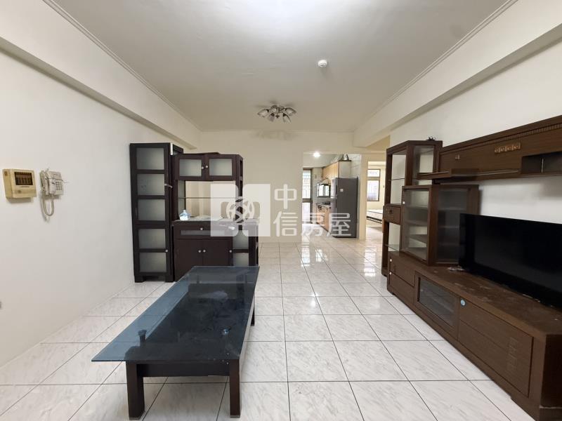 御品名邸三房電寓房屋室內格局與周邊環境