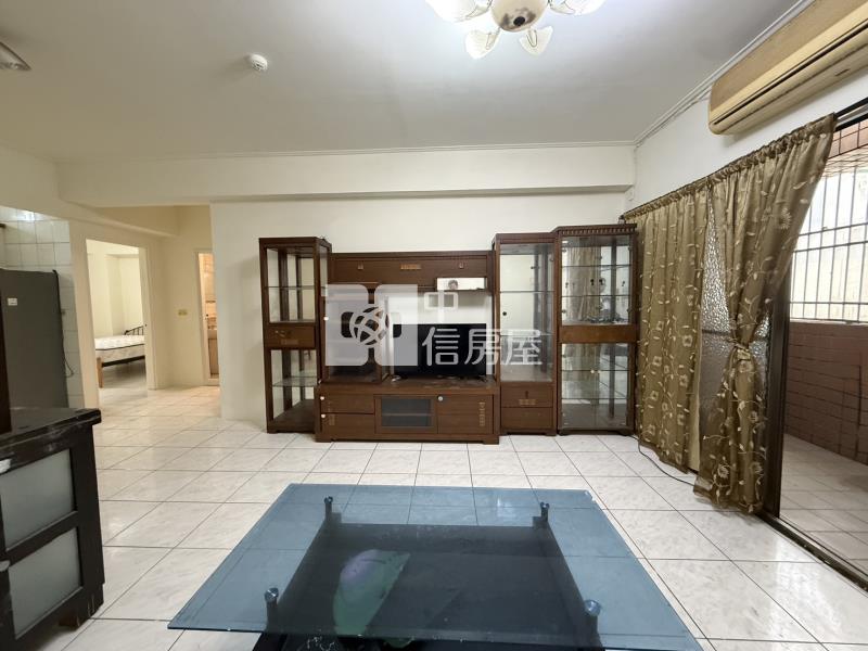 御品名邸三房電寓房屋室內格局與周邊環境