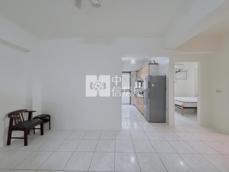 御品名邸三房電寓房屋室內格局與周邊環境