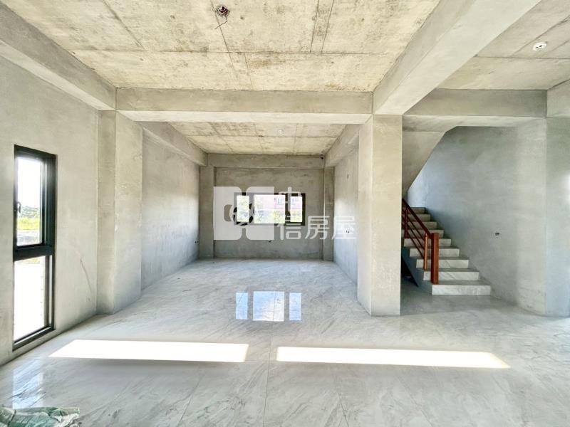 三星沐嵐景觀電梯農舍房屋室內格局與周邊環境