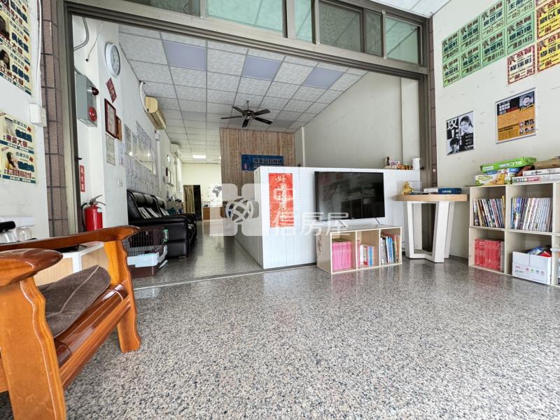 正金陵路透店房屋室內格局與周邊環境