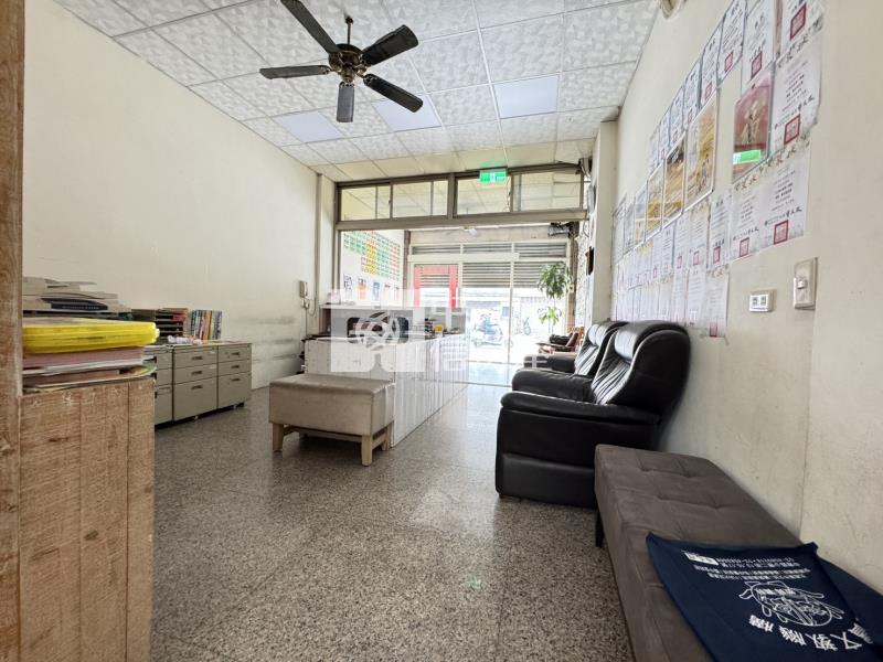 正金陵路透店房屋室內格局與周邊環境