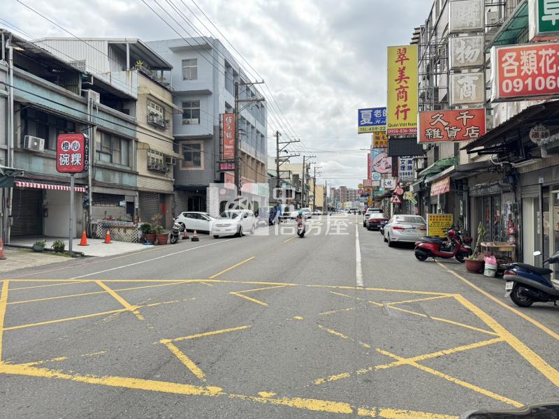 正金陵路透店房屋室內格局與周邊環境