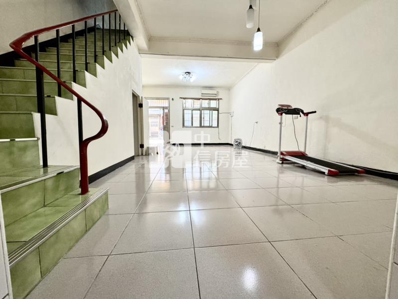 內壢有得國小金透店房屋室內格局與周邊環境