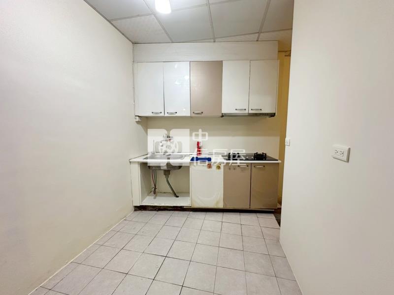 立新學區張三的家低總價三房美屋房屋室內格局與周邊環境