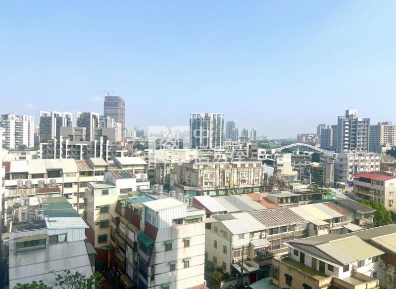 昂峰詠青三房平車視野戶房屋室內格局與周邊環境